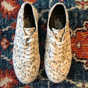 Floral Vans